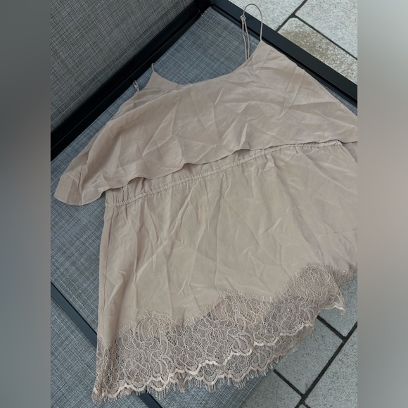 Silk top pink Revolve - Picture 3 of 5